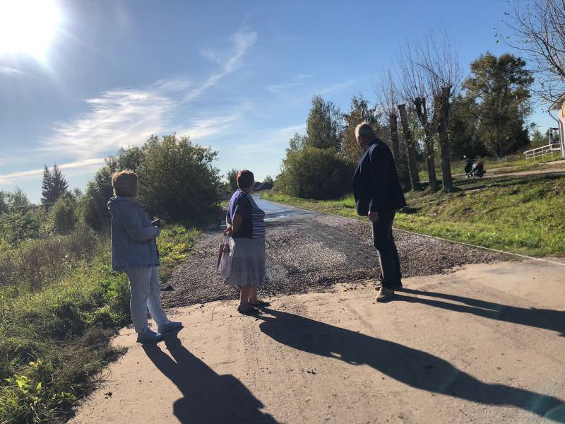 Ремонт участка автомобильной дороги в д.Ломы Большие.